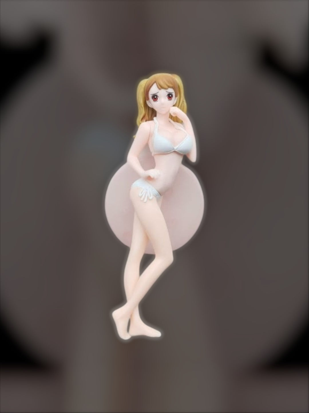 Figura Nami