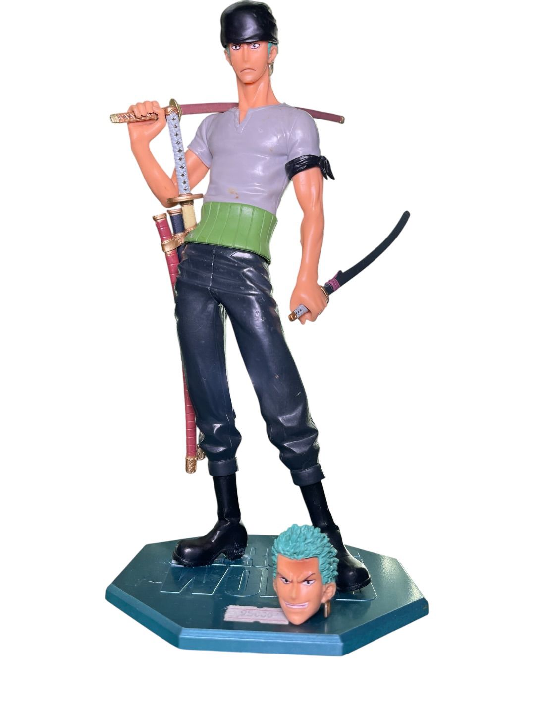 Figura Zoro  One Piece