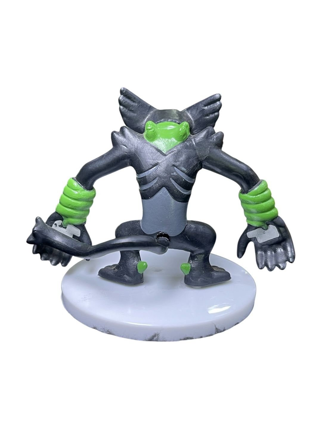 Figura Zarude Pokemon