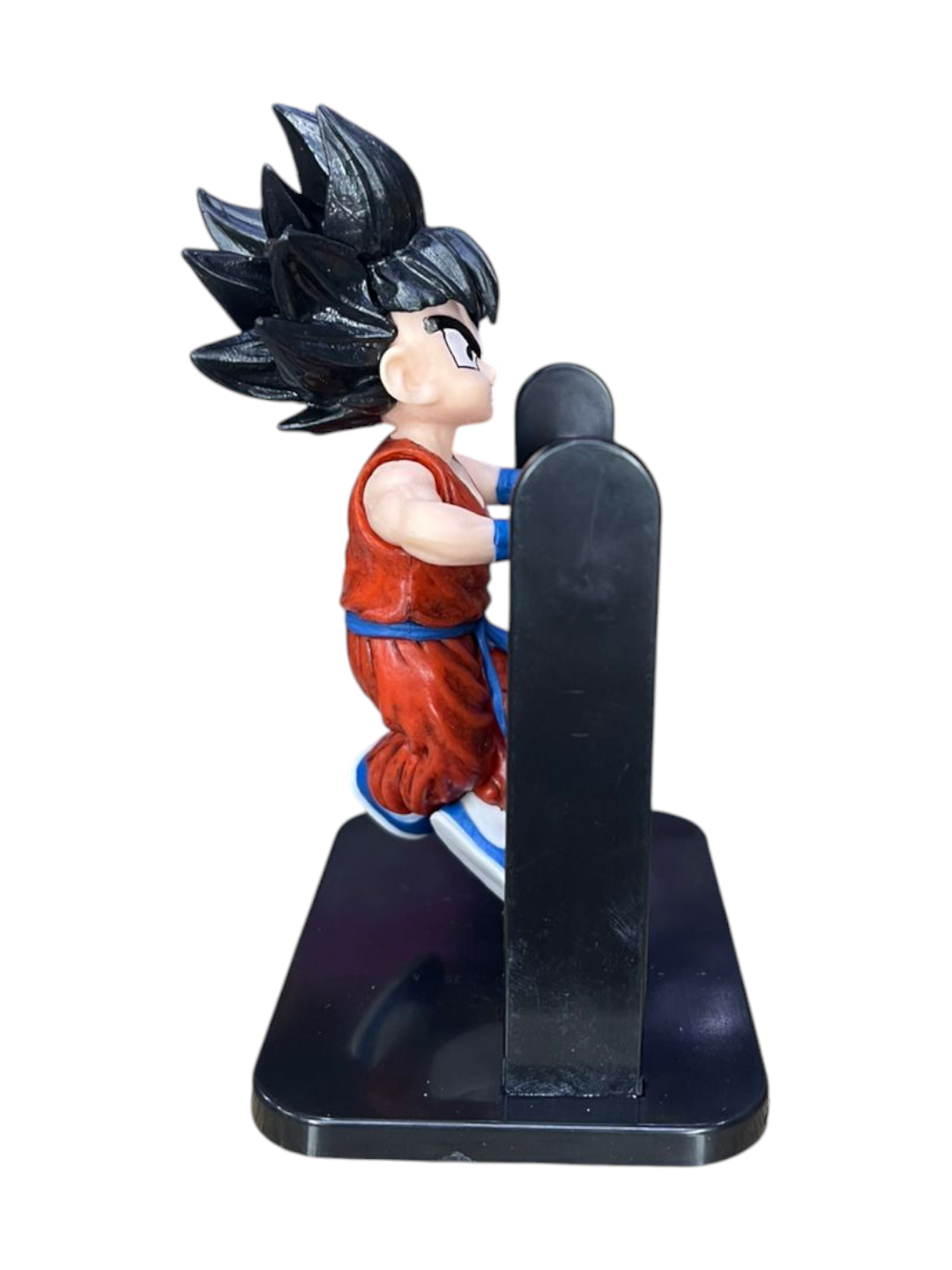 Figura Goku Niño Barra De Gimnasio Dragon Ball Z
